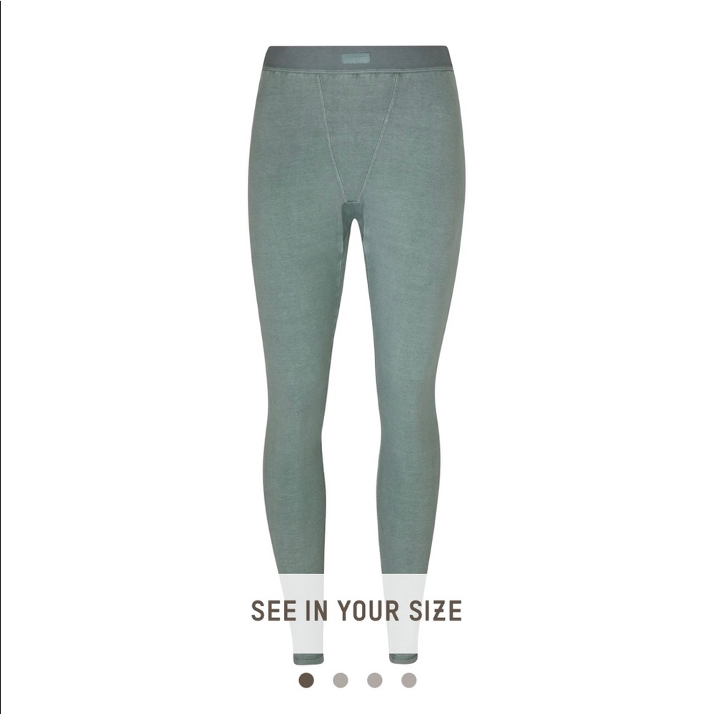 SKIMS Blue Chalk Seamed leggings
